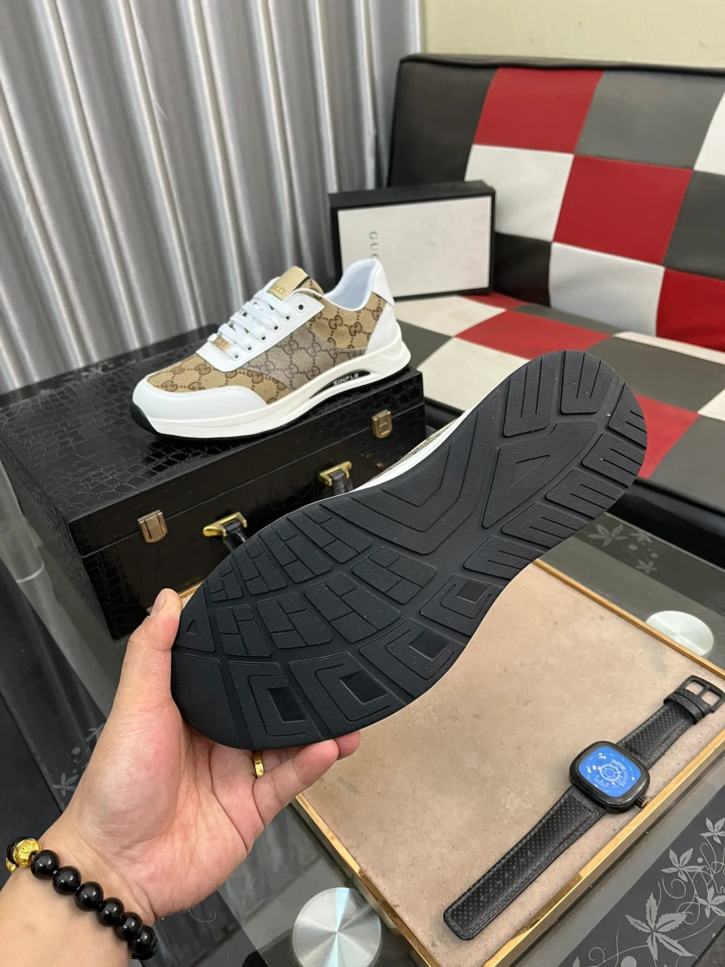 Men's Men's Shoes 💰420 ⌚️⌚️[GUCCI] Gucci men's casual shoes are absolutely popular 🔥The ultimate matching item for trendy men! Irresistible charm of super texture, the main recommendation, the upper is made of high-quality cowhide + breathable fabric, sheepskin feet, wear-resistant rubber sole, noble and elegant! Extremely comfortable🎁🎁You can be as handsome as you want💪 Size: 38-44!